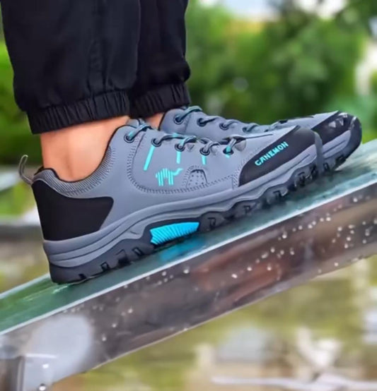 Waterproof shoes